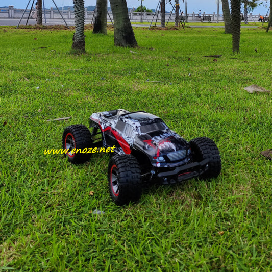 Enoze 9200E Piranha 1: 10 Full Scale 4WD Remote Control High-Speed Off-Road Car